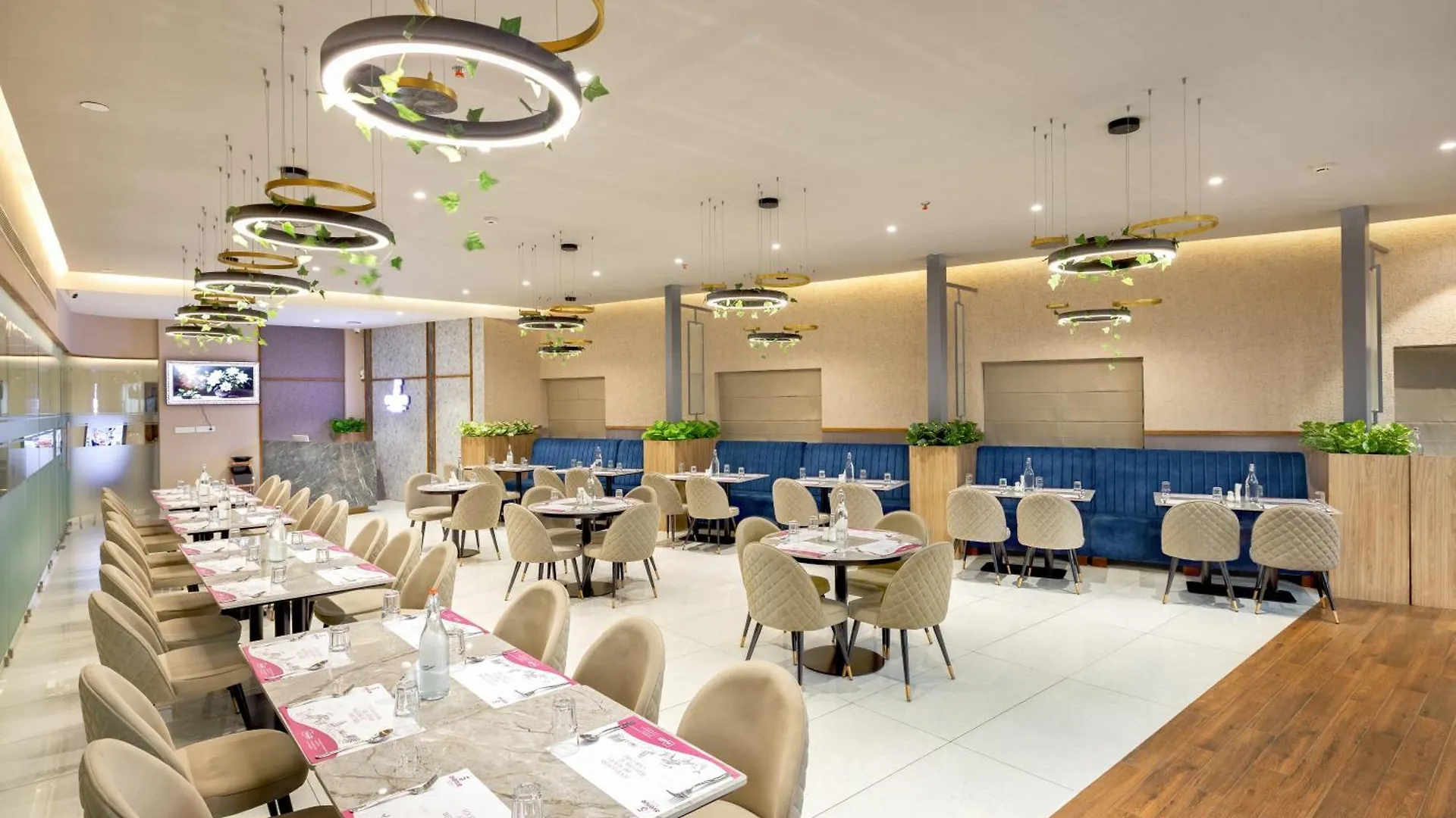 Nexstay Time Square كاليكوت 3*,  الهند
