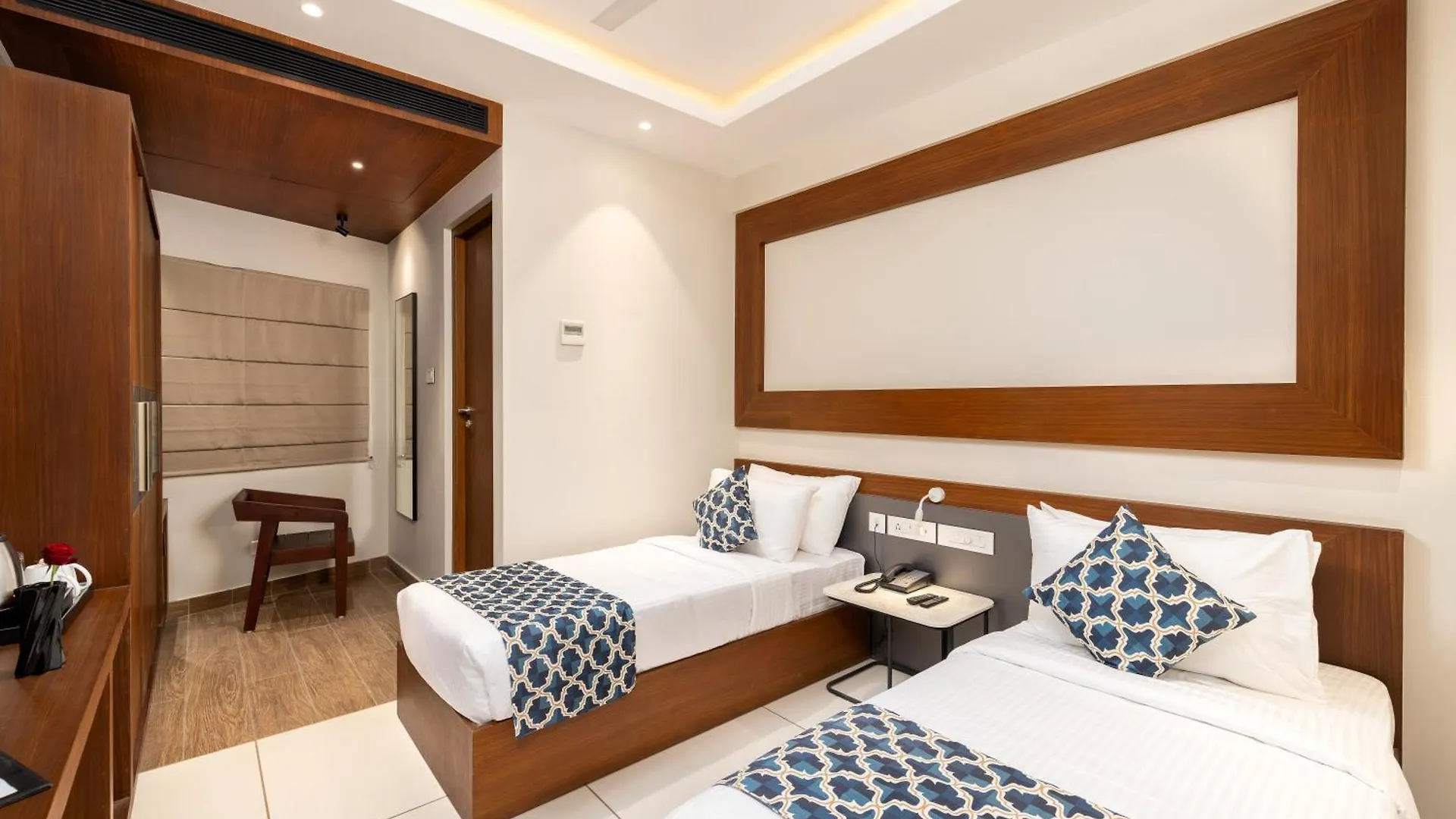 Nexstay Time Square كاليكوت 3*,
